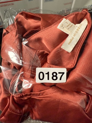 Monteau Los Angeles Tank Top Women Large Maroon Satin Crop Sleeveless Round Neck - Picture 4 of 4