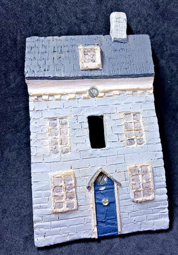 HOUSE RESIN LIGHT SWITCH OUTLET WALL PLATE DECOR BLUE-GREY COLOR - Picture 2 of 8