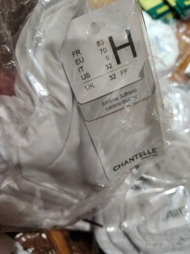 Chantelle Women's Comfort Unlined Underwire Bra C13F10 - CHOOSE YOU SIZE - Picture 28 of 49