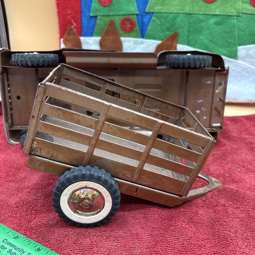 Vintage  1958 Tonka Farm Pick-Up Truck and Trailer  - Picture 12 of 17