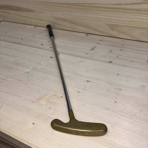 ACUSHNET BULLS EYE STANDARD PUTTER GOLF 2 VIE MADE IN USA MANO SINISTRA O DESTRA - Foto 5 di 11