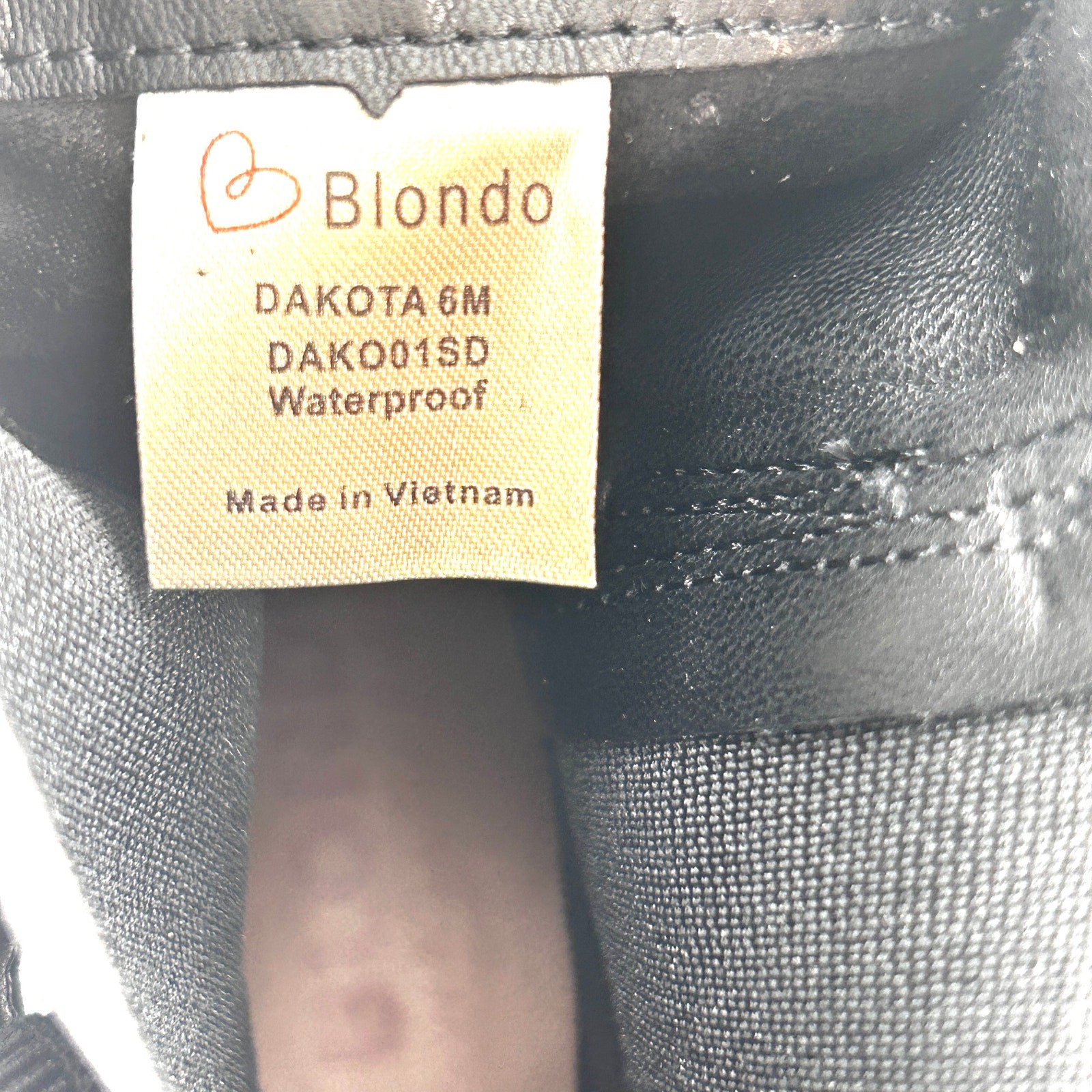 Foto 9 di 9