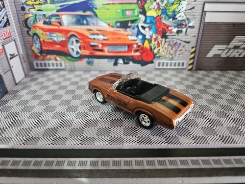 JOHNNY LIGHTNING 1970 OLDS Oldsmobile 442 Metallsockel Kombiporto sehr guter Zustand + - Bild 3 von 18
