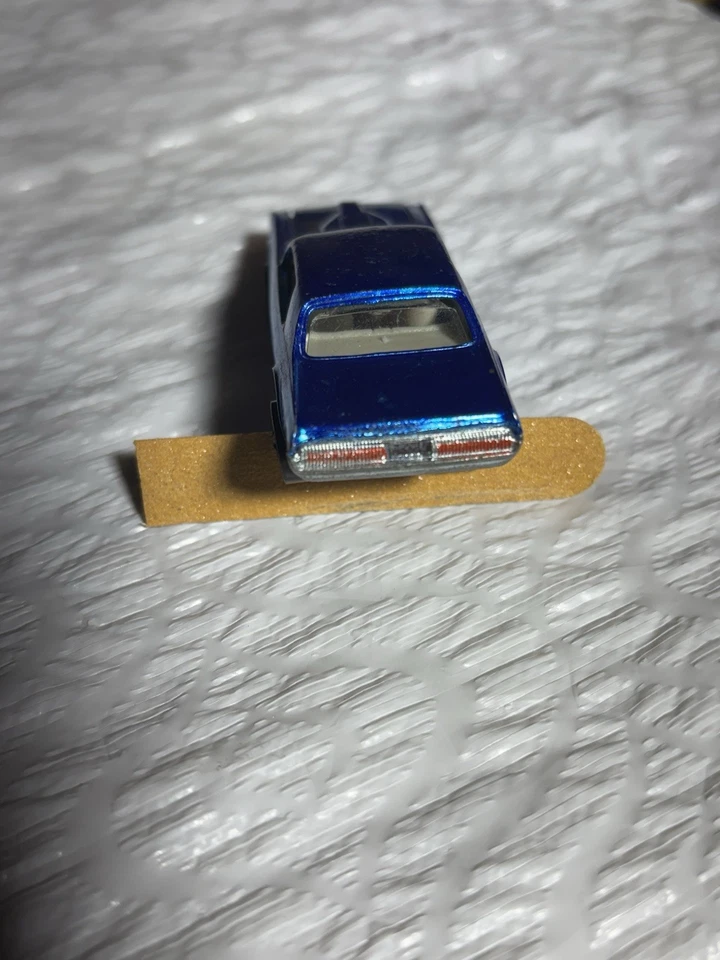 Hot Wheels Redline Raro 68 Custom Cougar EE. UU. Azul, Interior Blanco. Diente pintado Foto 3 de 4
