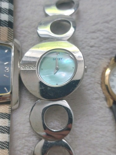 Colección de 45 relojes de moda para dama - Rotary, Everite, Bench, DKNY, Sekonda... - Imagen 20 de 22