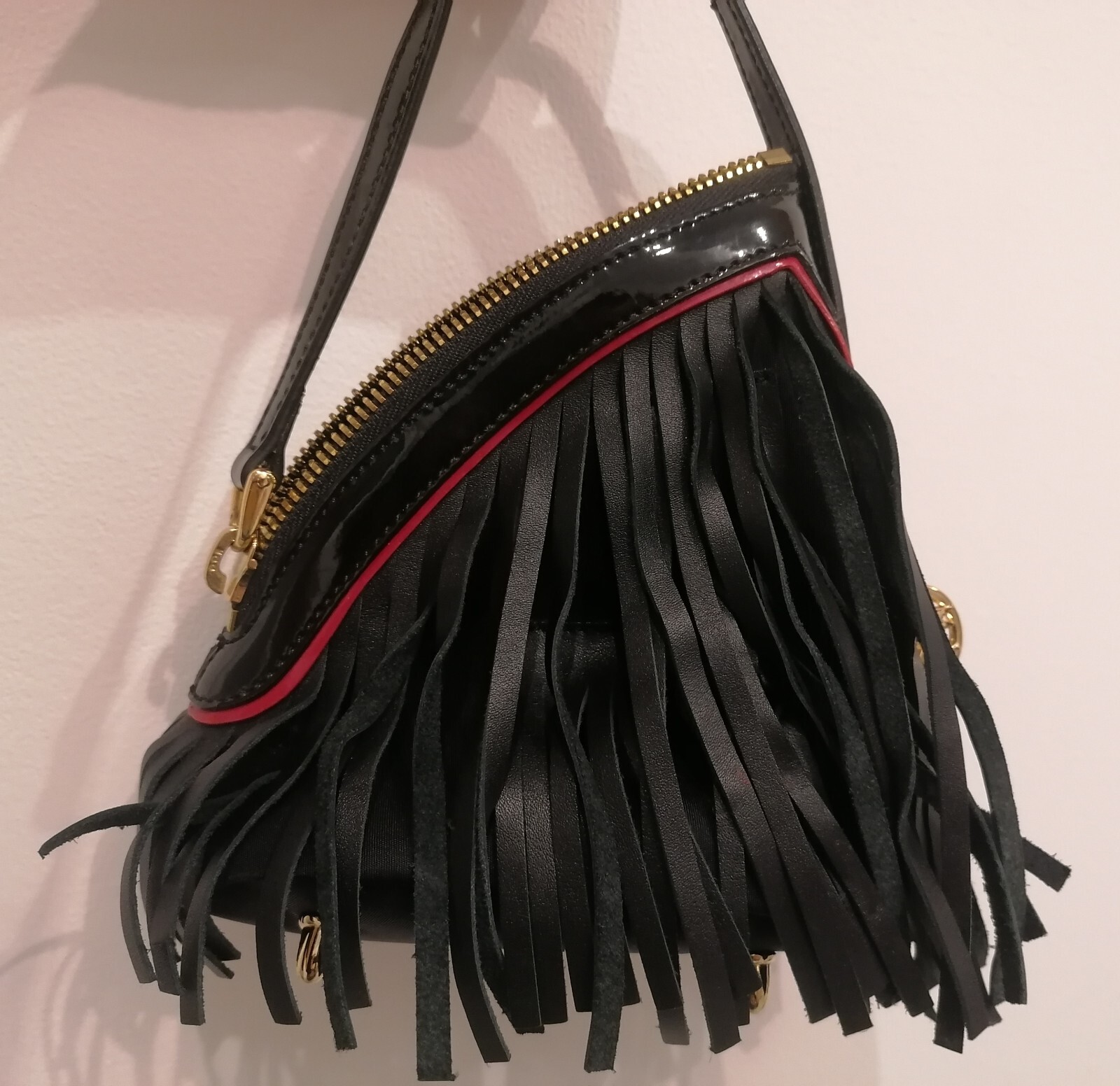 Foto 12 di 22