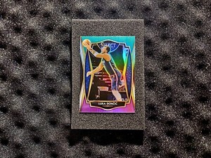 Luka Doncic - 2021 Panini Select Premier Level Green White Purple Prizm #150 🔥 