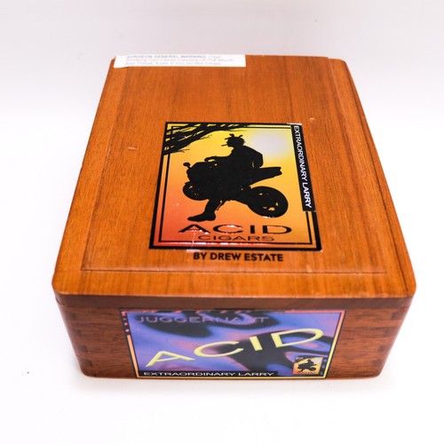 Caja de cigarros de madera vacía Acid Juggernaut Extraordinary Larry 7" x 6,5" x 3" - Imagen 9 de 11