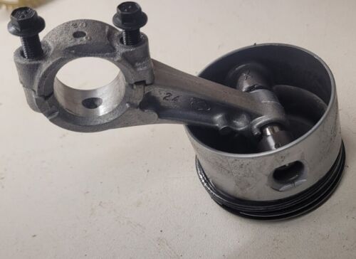 Briggs and Stratton 98902 Piston And Rod 3.75 Hp - Picture 2 of 6