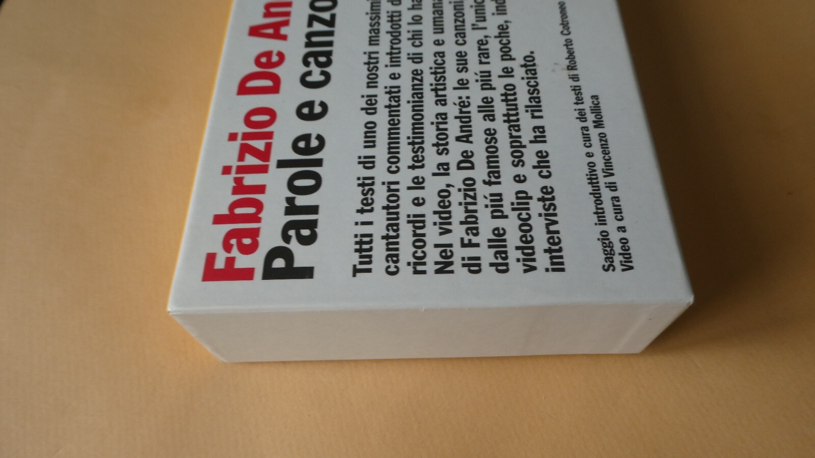 Foto 2 di 16