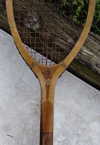 Early 1920s Wright & Dotson Comet Tennis Racquet Wood Antique - Picture 3 of 10