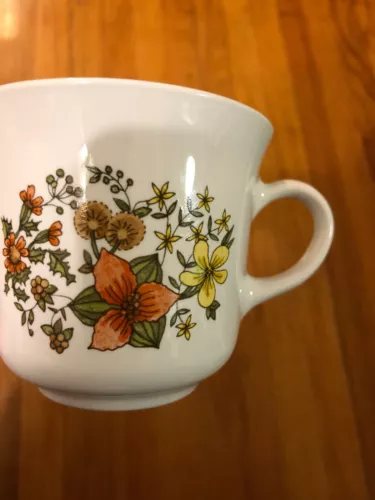 Corelle Indian Summer Flower Pattern Coffee Cup Set 4 Mug Corning Ware Vtg 1970s