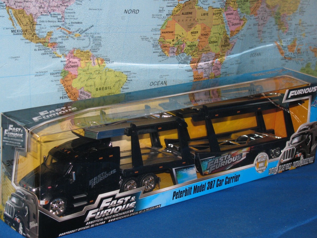 ミニカー FAST&FURIOUS Kenworth Transporter 1/64 Jada Fast and Furious 7 Peterbilt Model 387 Car Carrier 1/64
