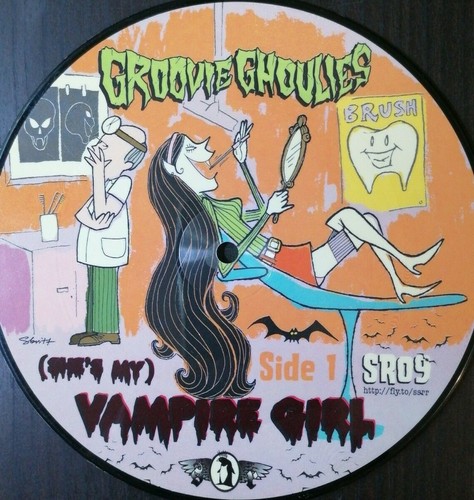 Groovie Ghoulies ‎– (She's My) Vampire Girl 7" single Picture Disc - Picture 1 of 3