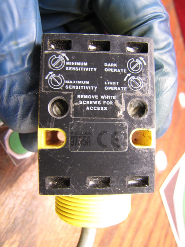 Banner SM912F glass fiber optic Sensor 10-30v Valu-Beam (25516) - Picture 4 of 5