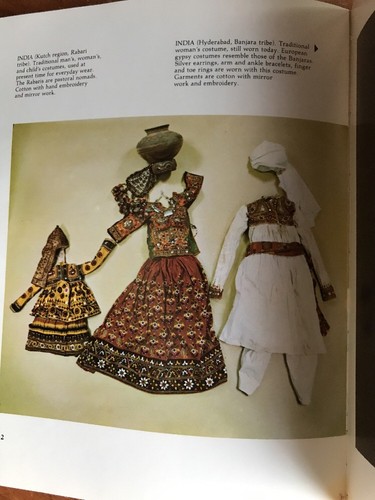 Costumes of the East by Walter Ashlin Fairservis 1971 PB Book, Illustrated - Picture 9 of 12