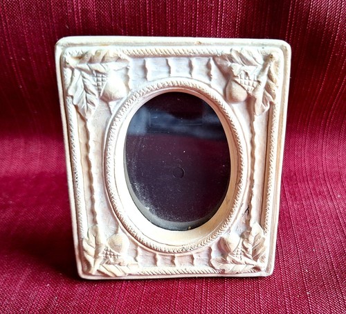Beautiful Vintage Mixed Lot of 6 Miniature Picture Frames Xmas, Floral, Teddy - Picture 7 of 7