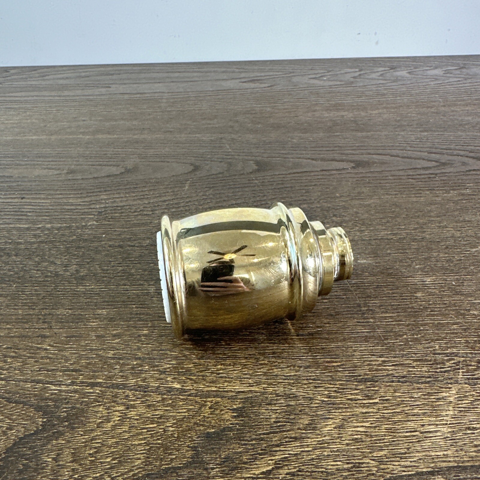 Moen Monticello Shower Head Chrome with Gold Flow Model A112.18.1M