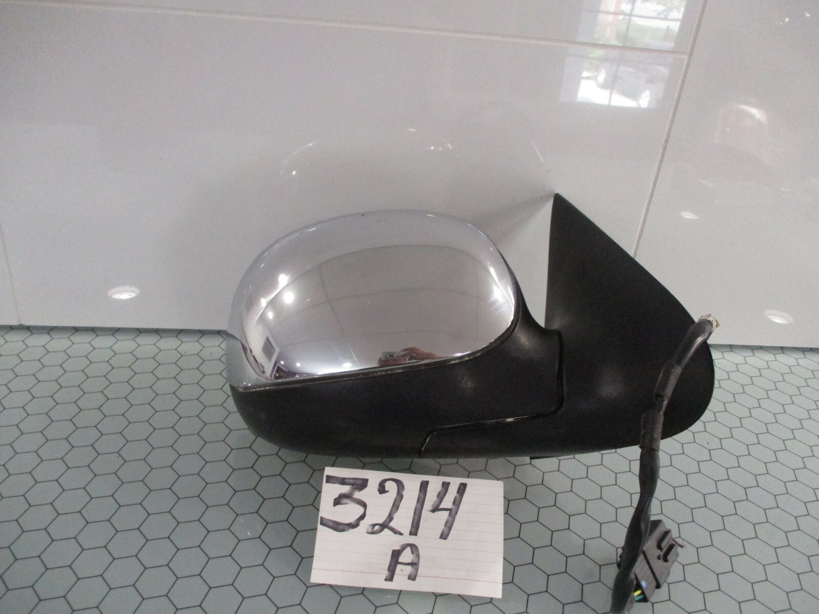 95 96 97 98 Ford Explorer Passenger side Mirror Used Power #3214