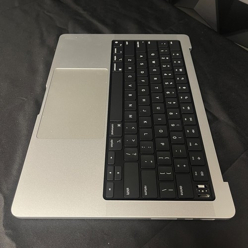 OEM Apple MacBook Pro 14” M1 2021 A2442 Housing + Battery + Touchpad - Silver - Picture 4 of 6