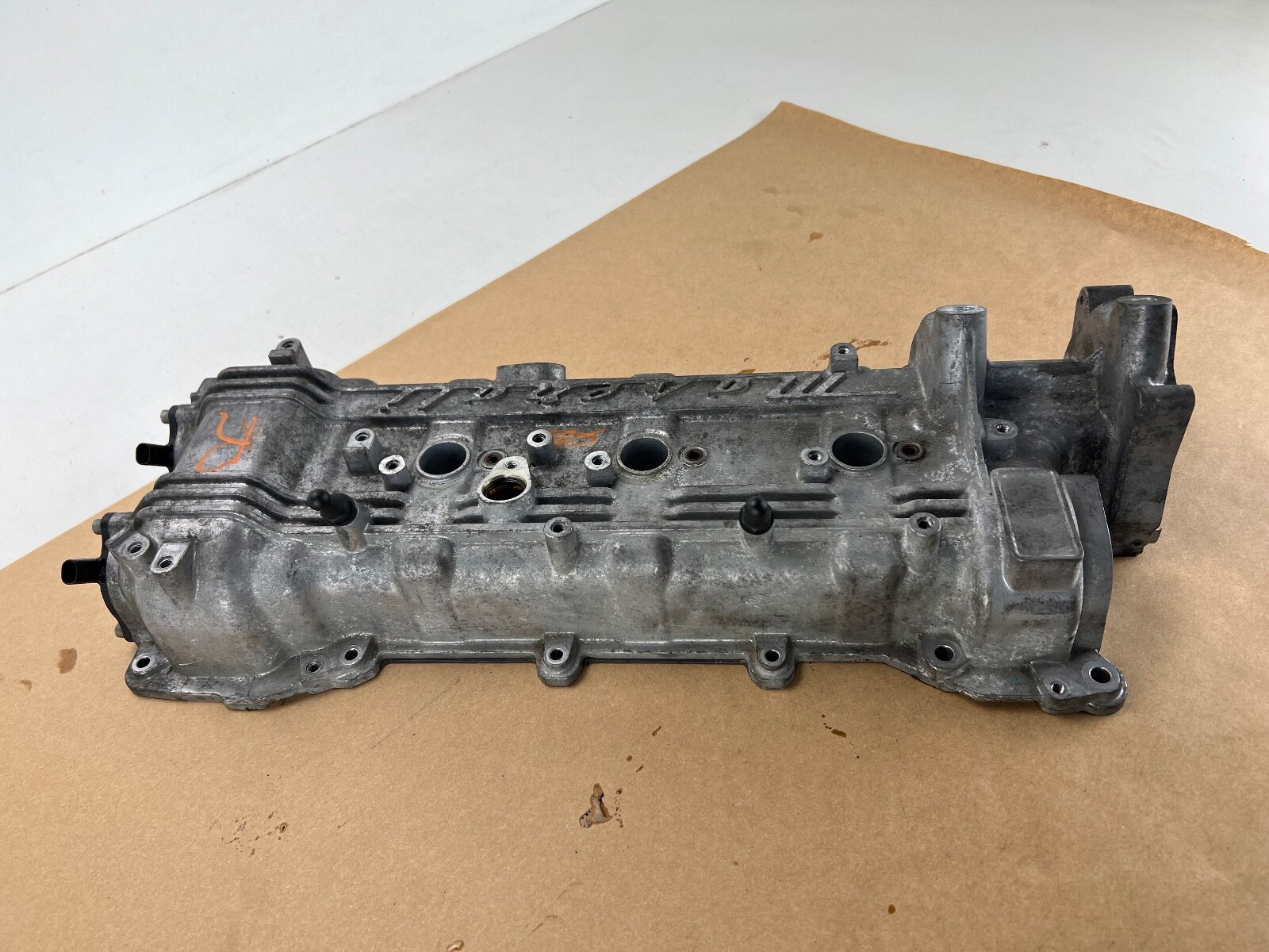 2014-2022 Maserati Ghibli Levante 3.0 V6 ENGINE RIGHT CYLINDER HEAD VALVE COVER