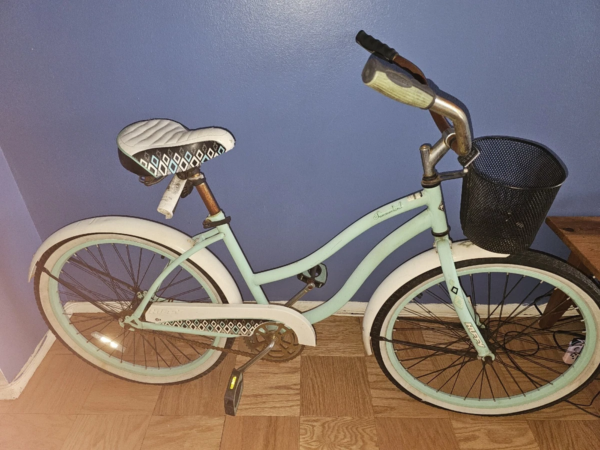 Huffy Cruiser Bike Summerland blue And White