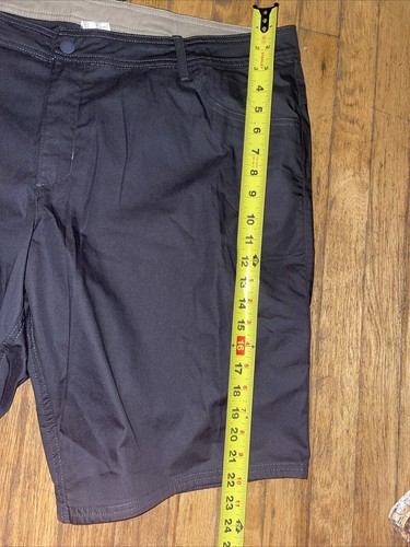 NWT Quechua Decathlon Lightweight Trekking Shorts Bermuda gray Size 52 (3XL) - Picture 3 of 6