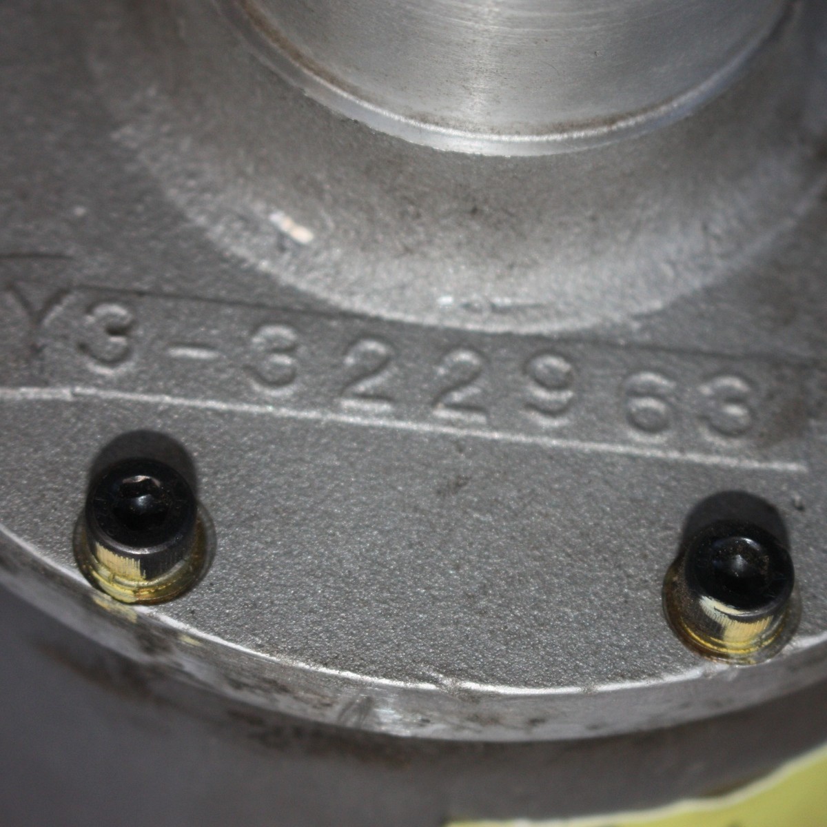 イガラム Amazon.com: Trimmer Head for Shindaiwa T220 T222 T230 T231