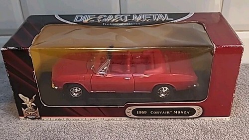 Coche modelo LHD 1969 Corvair Monza 'rojo' Road Signature 1:18 en caja - Imagen 9 de 14