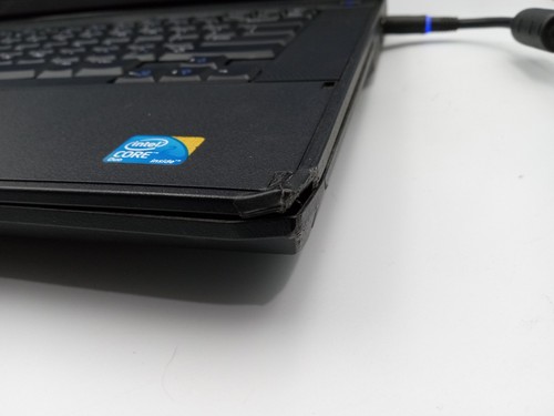 Dell Latitude e5500 15" Laptop Intel C2D 2GB RAM 500GB HDD WinXP - READ -RR - Picture 3 of 8