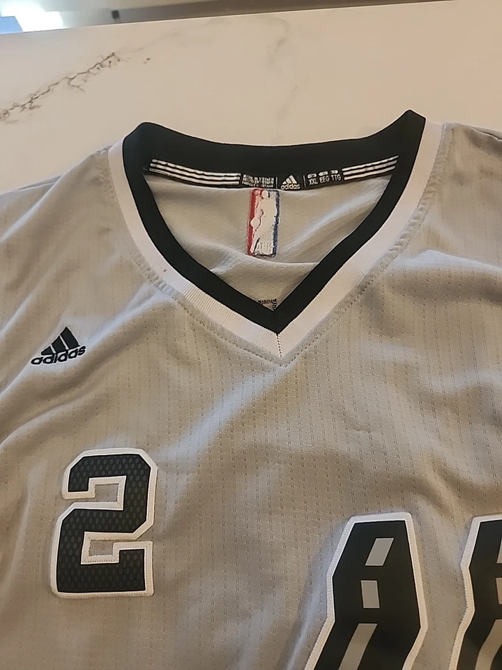 Camiseta de basquete costurada Adidas San Antonio Spurs NBA Finals Kawhi Leonard #2 XXL - Imagem 3 de 4