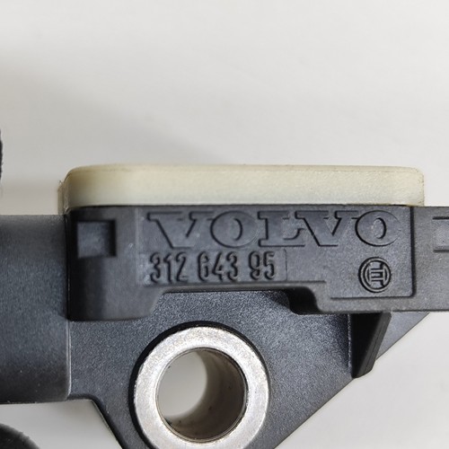 Volvo V70 Mk3 officiel BW Capteur dimpact du côté droit 31264395 2.4 Diesel 151KW 302535