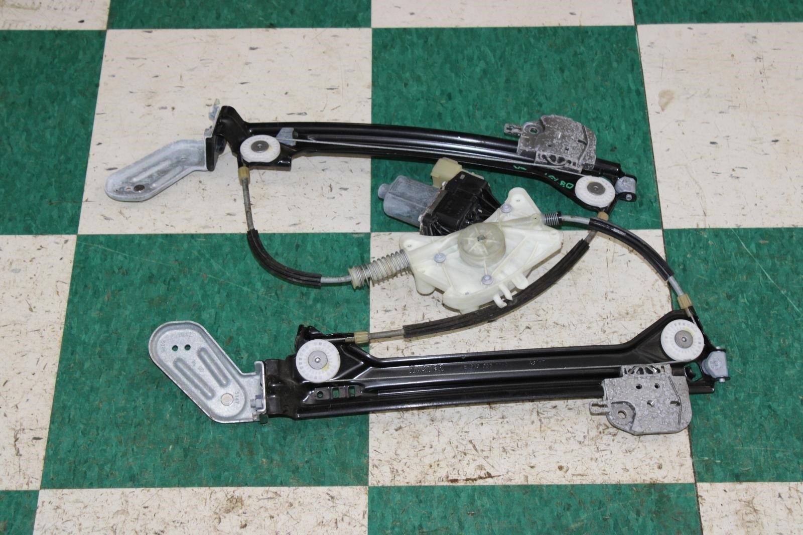 14-21 Ghibli Electronic Rear LH Driver LR Side Power Window Regulator Factory OE