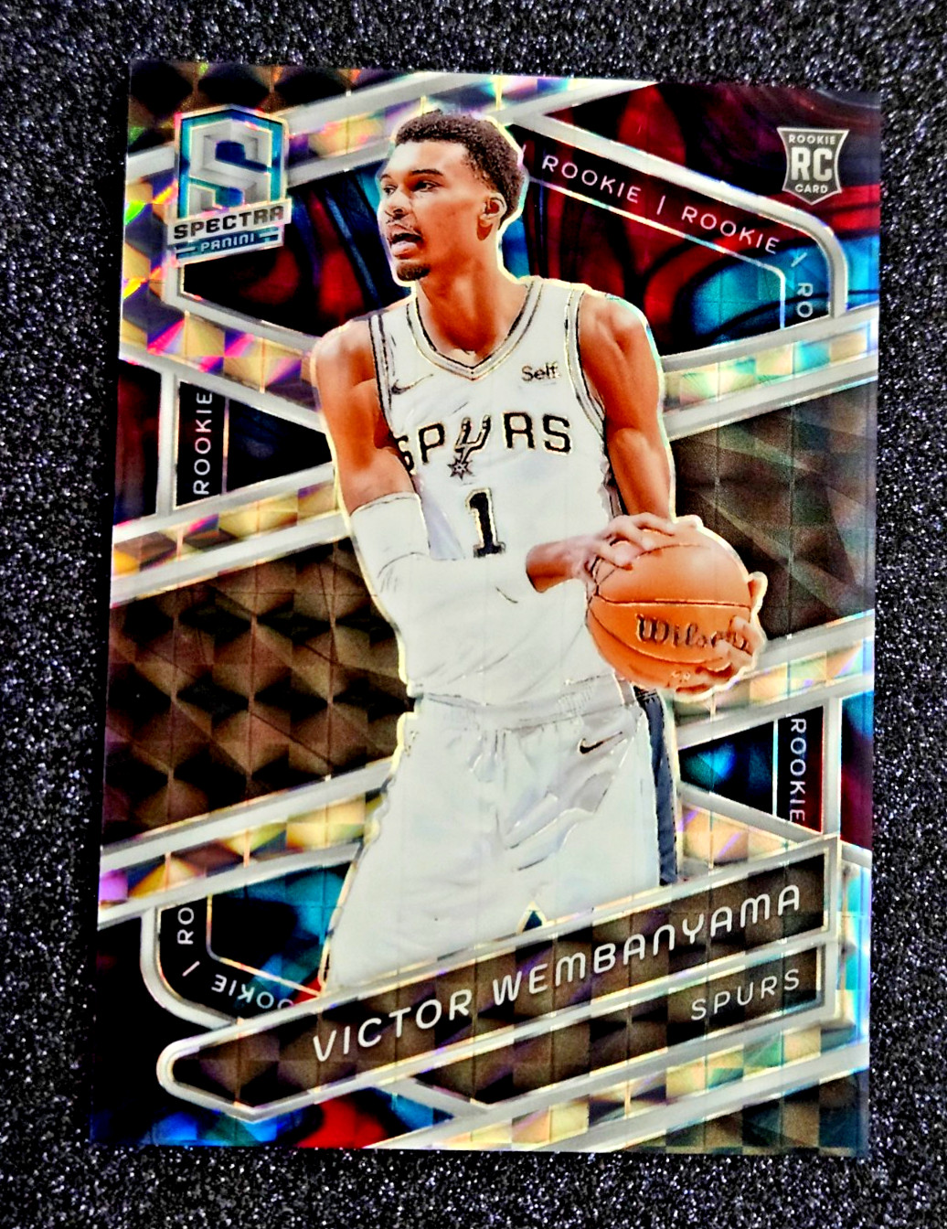2023-24 Victor Wembanyama Spectra Interstellar RC Prizm /99 Rookie MINT #137 SSP