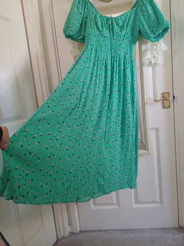 Beautiful Green Floral Shirred Waist Summer Dress ๐8 10 12 S M Midi Maxi - Picture 10 of 11