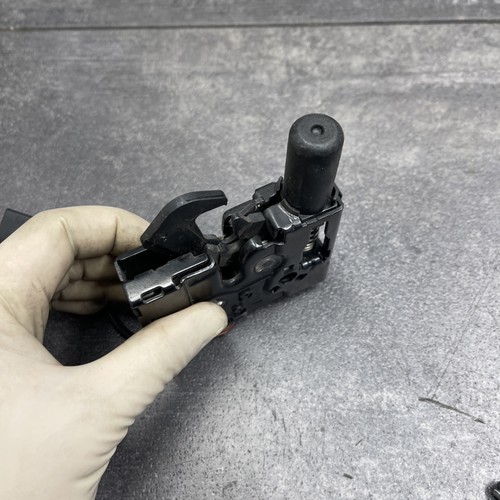 OEM 2018-2023 AUDI A5 S5 BLOQUEO CAPÓ CAPÓ PESTILLO 8W0823509C - Imagen 6 de 6