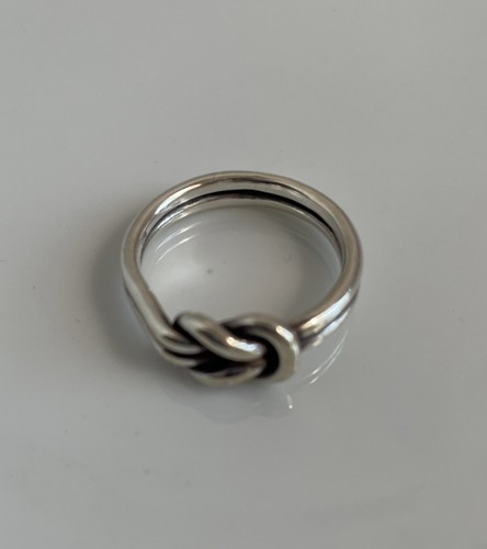 Anillo retirado James Avery Lovers nudo plata de ley 925 talla 8,5 - Imagen 3 de 5