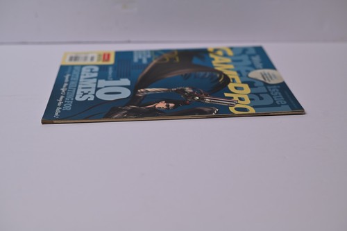 GamePro Magazine 2009 Holiday Game Guide Winter Issue - Picture 3 of 7