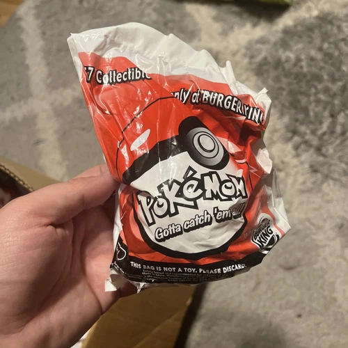 1999 Pokemon Burger King Pokeball * 38-11 Sandslash Keyring* Sealed