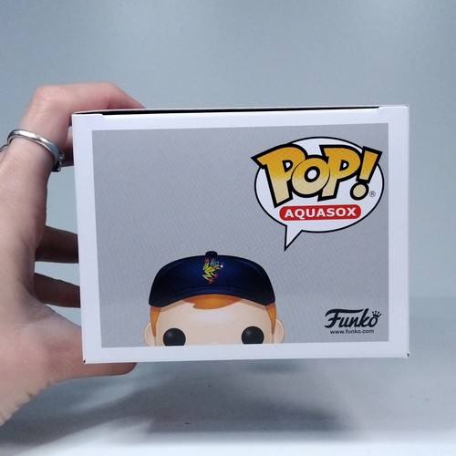 Funko Pop! Freddy Funko White Aquasox Baseball HQ Exclusive #04 - Bild 5 von 6