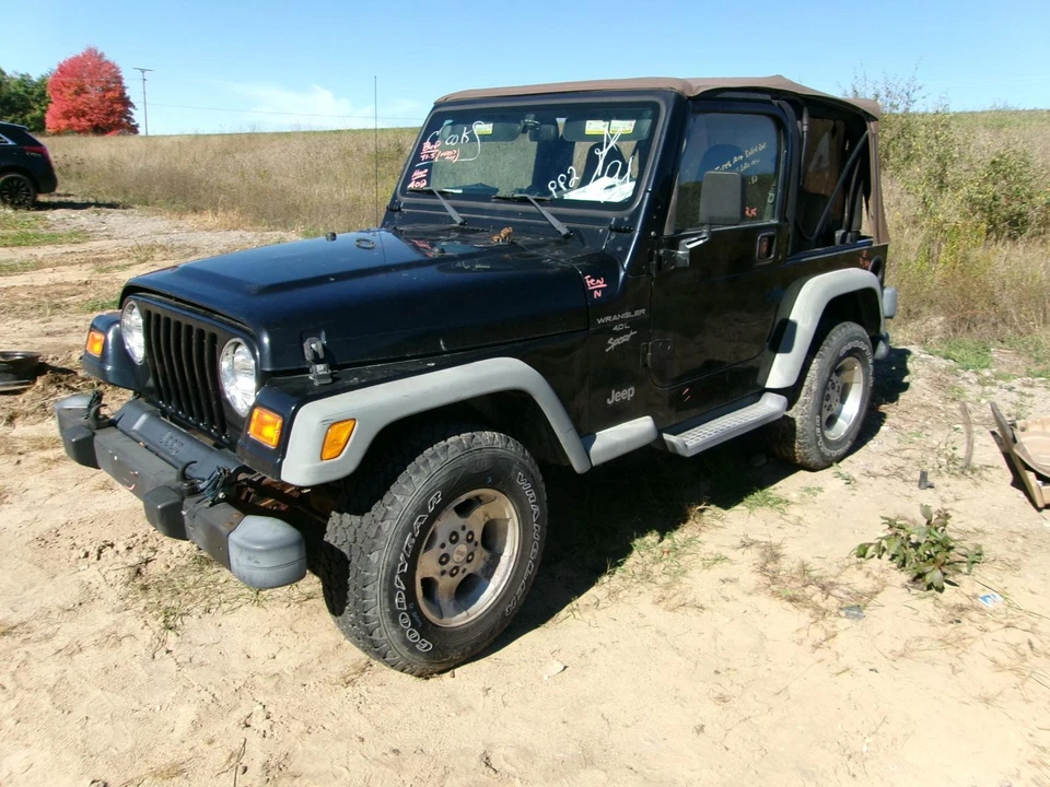 Used Front Left Door Assembly Front fits: 2001 Jeep Wrangler full door Front Lef Foto 4 de 4