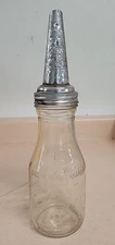 Vintage THE MASTER MFG CO LITCHFIELD ILL 1926 Metal Oil Spout w Glass Quart Jar-