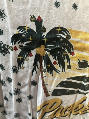 New NFL Green Bay Packers 100% Viscose Medium Print Christmas Hawaiian Shirt - Imagen 5 de 17