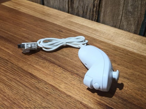 Genuine Nintendo Wii Nunchuck **V.G.C** White Joystick Controller Attachment PAL - Picture 6 of 6