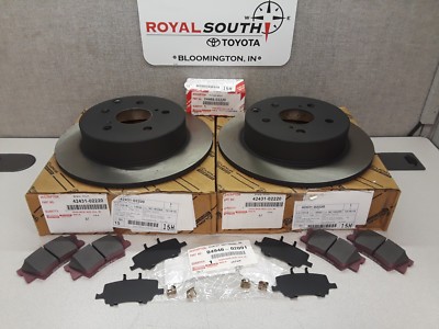 Toyota Sienna Rear Brake Pads Set Genuine OE OEM