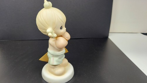 Precious Moments Faith is a Victory Girl with Boxing Gloves Figurine # 521396 - Picture 6 of 10