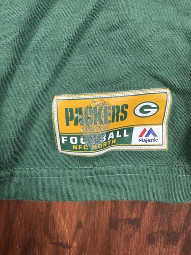 Green Bay Packers NFL Long Sleeve Shirt Stripes Green Gold Men’s Medium Majestic - Picture 3 of 5