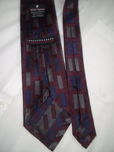 Hickey Freeman Hand Folded Neck Tie Burgundy, Blue, Gray Woven Silk Tie 58"Lx4"W - Picture 6 of 6