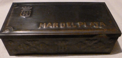 DE COLECCIÓN ANTIGUA CAJA DE METAL DE ESTAÑO GRANDE COLECCIONABLE ESTILO COBRE HABANA GALLETAS ARGENTINA - Imagen 2 de 2