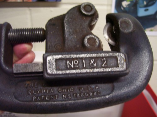 Ridgid Heavy Duty Pipe Cutter 1/8" to 1 1/4” , No. 1 - 2 USA - Picture 5 of 6